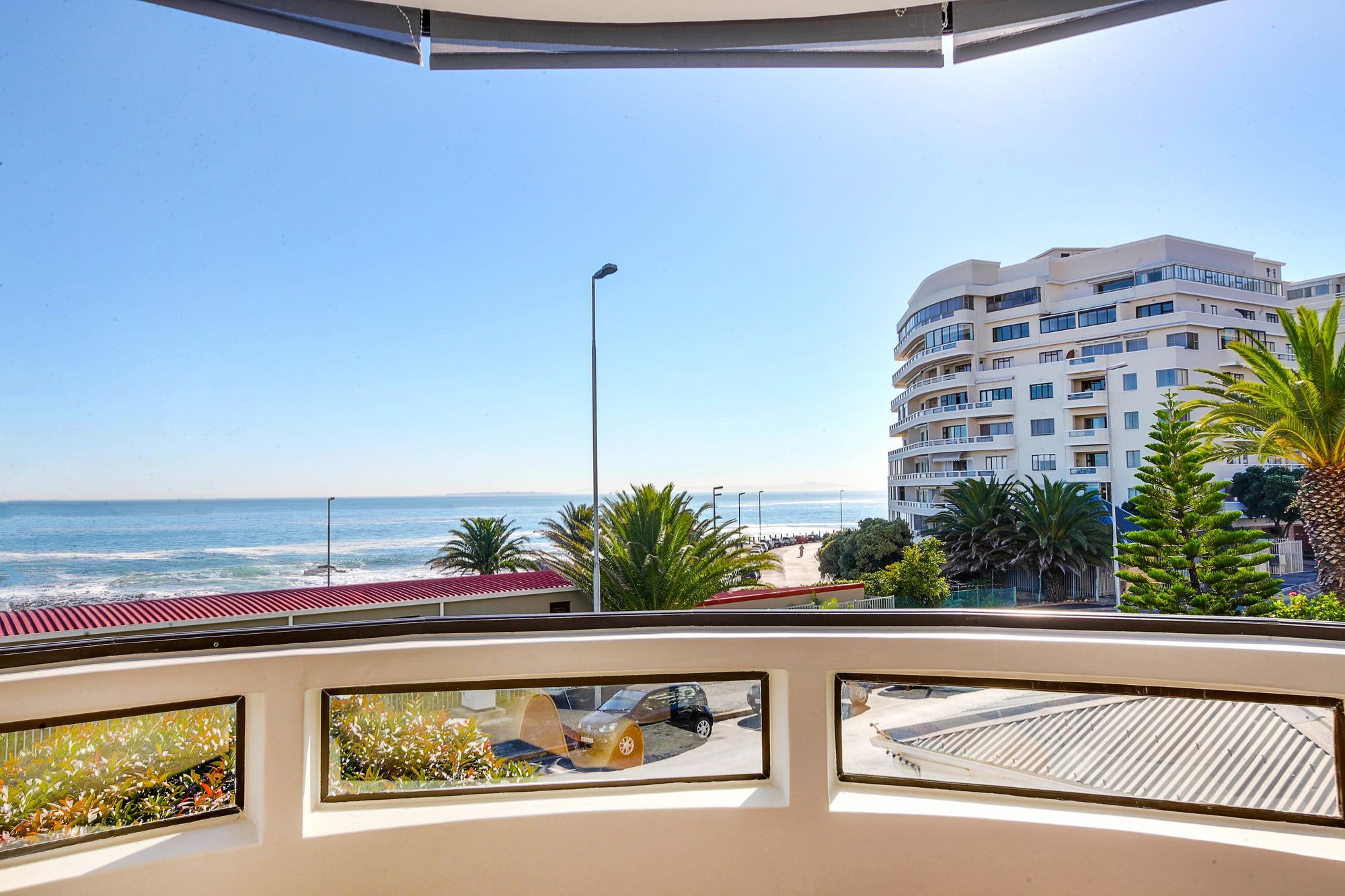 Backup Powered Sea View Apartment On The Promenade Kapské Město Exteriér fotografie